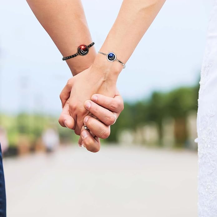 totwoo Sun & Moon Smart Touch Bracelets for Couples - Adjustable Rope & Chain Long Distance Relationship Light Up Jewelry Set